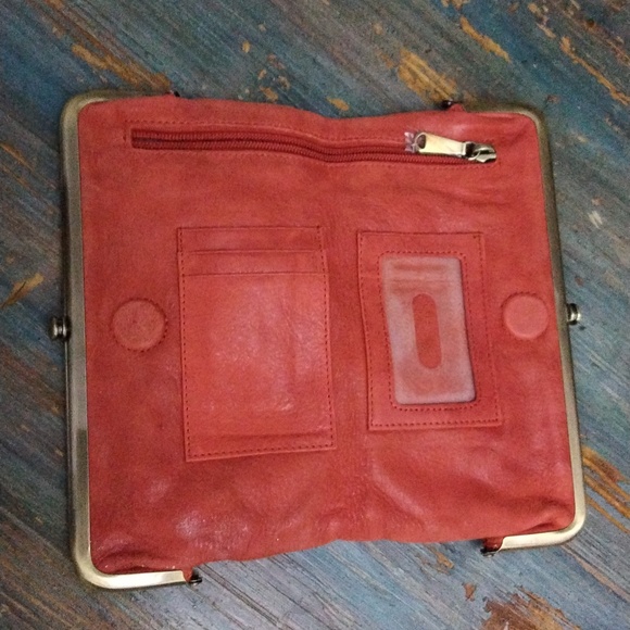 HOBO - Lauren Clutch-Wallet - Lava. New without tags - Picture 4 of 11